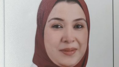 صورة د. منة الله محمد يوسف تكتب : “الذكاء الاصطناعي وهندسة الميكروبيوم.. عندما يتحدث الطعام إلى الدماغ”