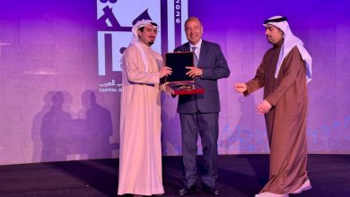 صورة تكريم د. خالد حنفي ضمن فعاليات إعلان المنامة