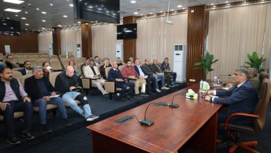 صورة محافظ الجيزة يبحث مع رؤساء الأحياء الارتقاء بمستوى النظافة والمظهر الحضاري