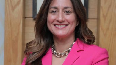 صورة بإجمالي محفظة   192 مليار جنيه.. البنك الأهلي المصري يدعم أصحاب المشروعات الصغيرة والمتوسطة