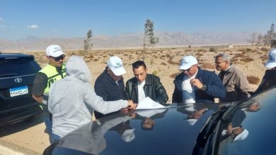 صورة رئيس الريف المصرى الجديد يقوم بزيارة ميدانية لمشروعات الشركة فى منطقة الطور بجنوب سيناء