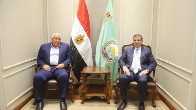 صورة وزير الزراعة يبحث مع محافظ مطروح زيادة  الإنتاج الحيواني التوسع في زراعات التين والزيتون