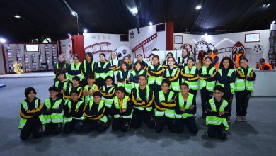 صورة صناع الخير تستقبل وفدا من معلمي وطلاب مدرسة نيوكاسل الدولية للمشاركة في تعبئة كراتين رمضان