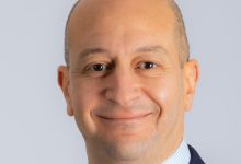 صورة ” البحيري” رئيسا تنفيذيأ لعمليات البنك الأهلي المصري بدولة الإمارات العربية المتحدة