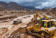 صورة ” الزراعة” تتمكن من إعادة فتح طرق “تجمع النهايات” بسيناء بعد تضررها من السيول