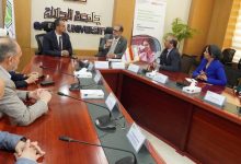 صورة “سلامة الغذاء “يبحث مع ” جامعة الجلالة” تقيم المخاطر الغذائية