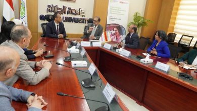 صورة “سلامة الغذاء “يبحث مع ”  جامعة الجلالة” تقيم المخاطر الغذائية 